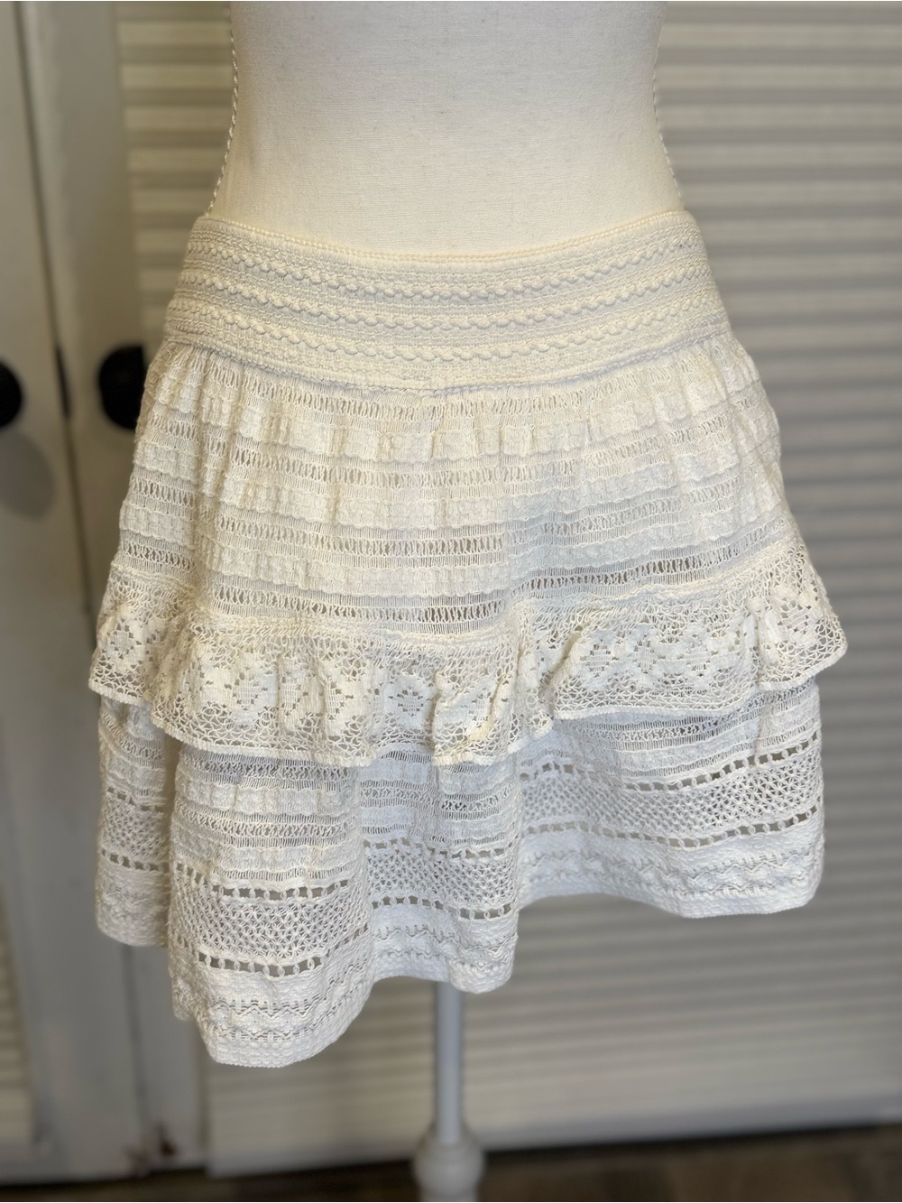 Women’s Cream Crochet Ruffle Skirt 1015